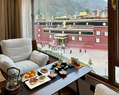 Minshan Xingzhe Muxin Wangqinda Hotel (Dege Yinjing Yuan Branch) Hotels in Dege