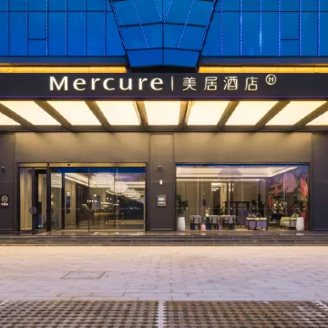 Mercure Linfenxi Railway Station