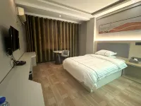Jindu Hotel Hotele w: Bachu