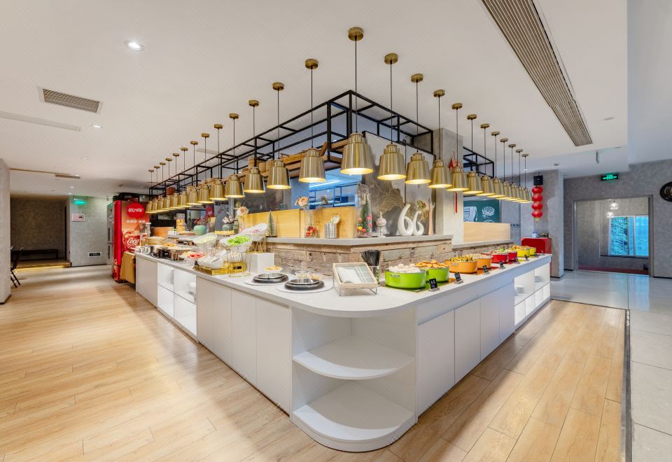 웨이두 호텔의 깔끔하고 모던한 로비