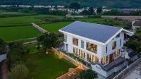 Xingyi Yundanfengqing Homestay Отели в г. Синъи