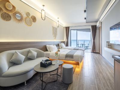 Hiyaton Hotel