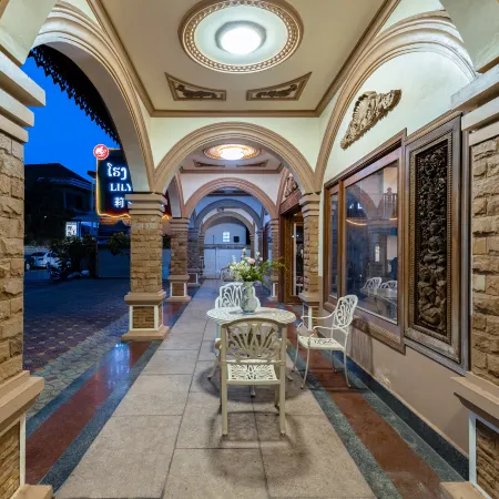 Lily Hotel Vientiane