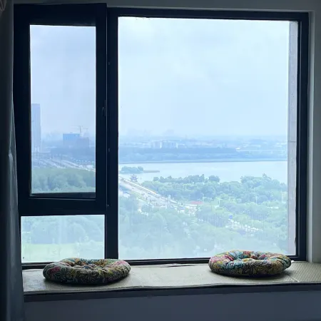 Yunsu Boutique Apartment (Yangzhou East High-Speed Railway Teda Apartment)