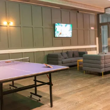 The Dawson Hostel Отели рядом с достопримечательностью «Парнел-сквер»