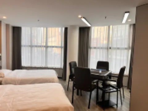 โรงแรมอีสปอร์ตดามาย