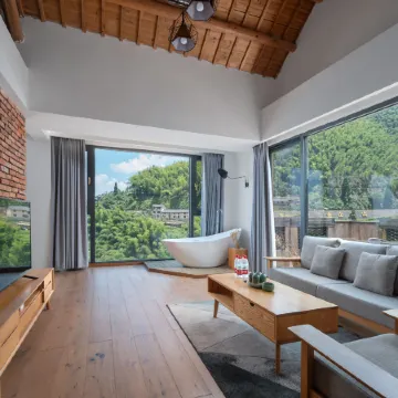 Yunhe Terrace Sit and Watch Yunqi Homestay
