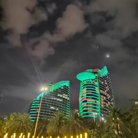 Cloud Hotel