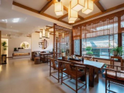 Phoenix Tea Words Listening to Rain River View Homestay (Phoenix Scenic Area Nanhuaqiao Branch) Hotels in Fenghuang County