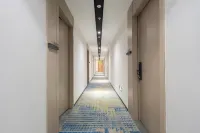 TUKE LIGHT HOTEL (Yangzhou University Slender West Lake South Gate) - 2성급