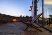 Yellow River Qiankun B&B Hotels in Pianguan