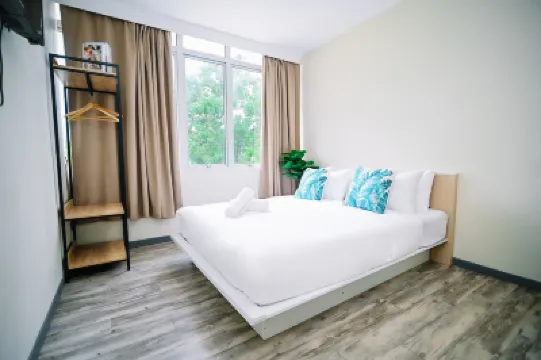 Swing & Pillows @ Putrajaya Selangor Hotels near Millennium Monument