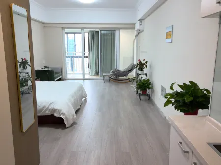 Yangzihu Scenic Hotel Отели рядом с достопримечательностью «Anhui Vocational College of Electronics and Information Technology»