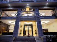 Lenid Ocean View Hotel โรงแรมใกล้โพนคร