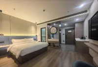 Urban Garden Hotel (Pingyin Xiangsheng Future City) Hotels in Pingyin County