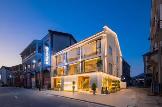 Floral Hotel·Lianhua Jing Hotel