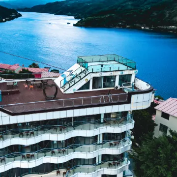 Shuitianyise Inn