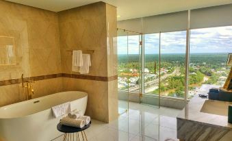 Diamond Stars Ben Tre Hotel