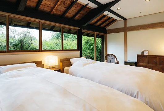 리타 이즈미후모토 객실