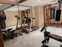 Vienna International Hotel Jinan West Railway Station East Square）