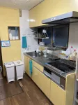 Hostel Blue Door ホステル ブルードア