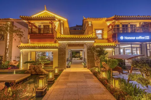 Jianshui Guyueli Courtyard Villa (Jianshui Ancient Town)
