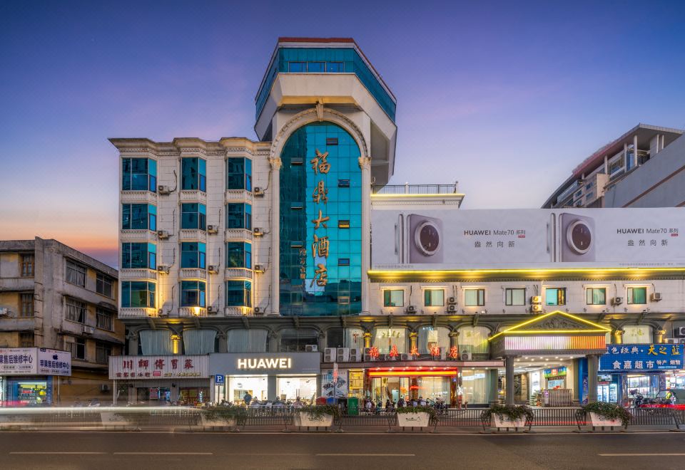 hotel overview picture