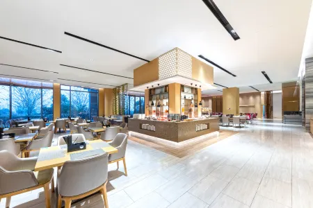 Mercure Nanchang Sunac Отели рядом с достопримечательностью «CPC Nanchang Committee Party School»