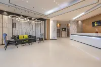 City Comfort Inn Huanggang Baota Avenue