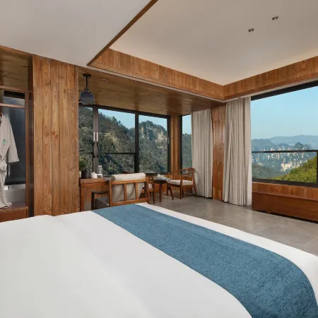 Valley Love Holiday Home (Zhangjiajie Forest Park Zhongmen Ticket Station Store)
