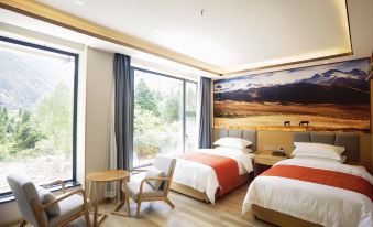 Deqin Zouqi Luxing Meili Yubeng Hotel