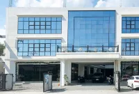RedDoorz @ Occazia Hotel Pampanga Hotels in Bacolor