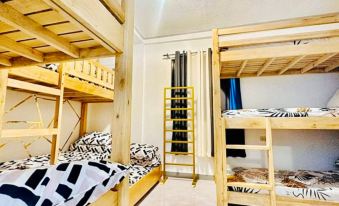4. RedDoorz..