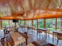 Cunda Özerbey Konağı Hotels in Ayvalik