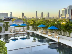 Centre Point Sukhumvit 10