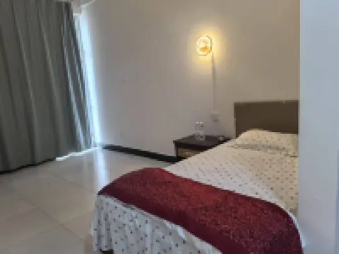 Jingyuan Apartment
