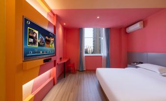 Qingteng Yisu Hotel (Ningbo Tianyi Square  Store )