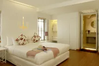 Verano Beach Villa Hotels in Tha Yang District