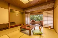 유카이 리조트 야마나카 그랜드 호텔  호텔