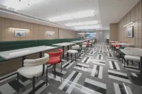 IU Hotel (Datong Dongxin Square)