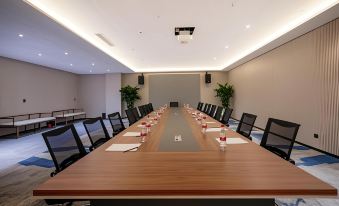 Moshang Qingju Hotel (Sanmenxia Mianchi County Government Wanren Plaza Branch