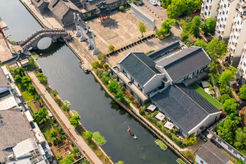 Floral Hotel·Shaoxing LAN language simple house Hotel(Lu Xun’s hometown store) - صديق للحيوانات الاليفة