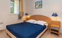Résidence L'Allée des Dunes - Vacancéole Hôtels à proximité de : Camping Du Comité Régie d'Entreprise Ratp