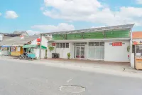 Hotel O Homestay Legundi Near RS Imanuel Hotel di Kecamatan Sukarame