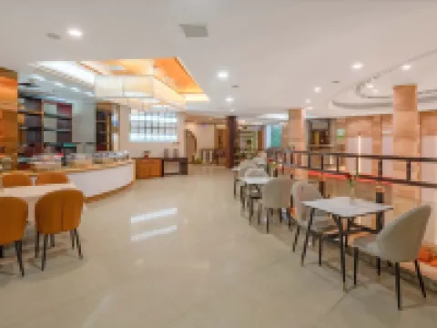 Jingmao Hotel Hotels in Longyou County