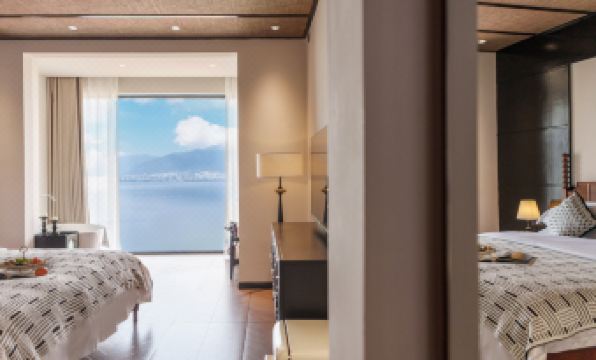 Dali StarLight Half Mountain Sea View Resort (Erhai Haidongfang Branch)