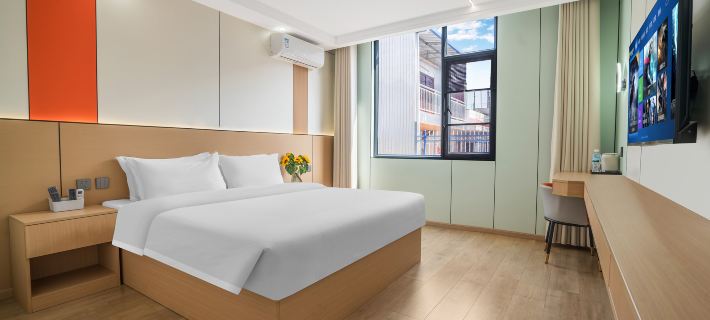 Lufeng Lucky Hotel (Stadium) Hotels in Lufeng County