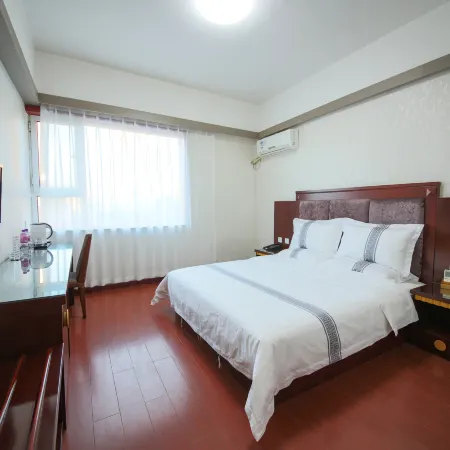 Haitian Business Hotel