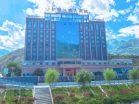 Etranti Hotel