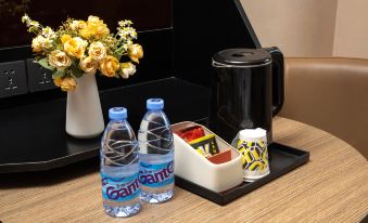 IU Hotel (Ningyuan Bus Station Store)